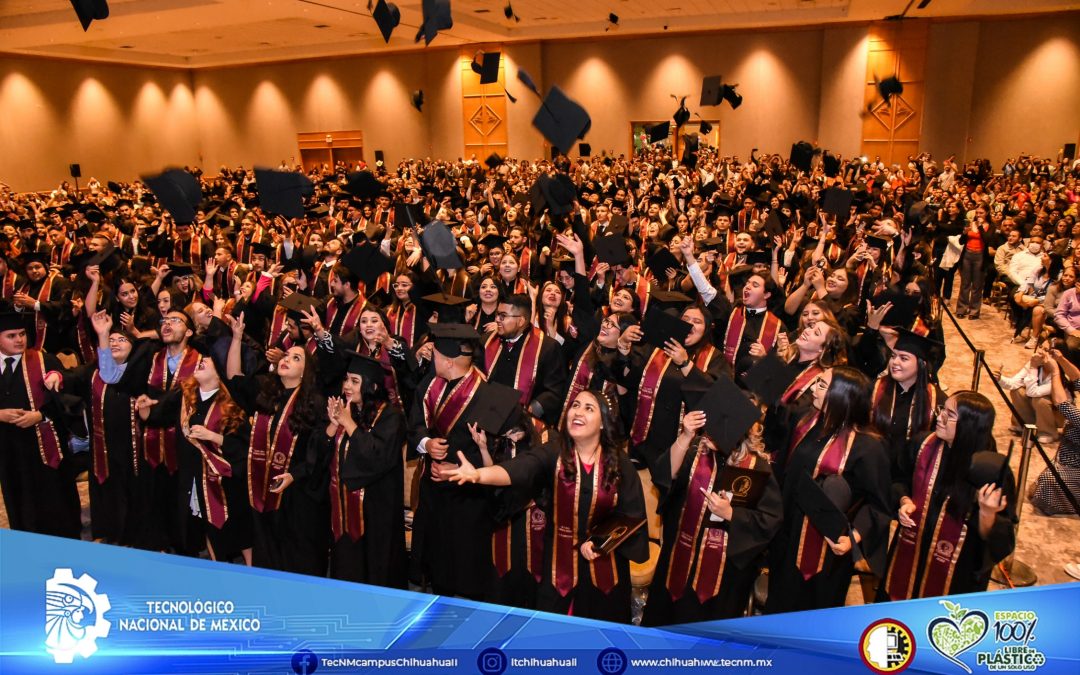 Se gradúan 366 estudiantes del Tecnológico de Chihuahua II